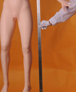 158plusDollDetail_05