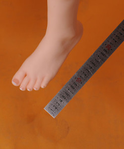 158plusDollDetail_07